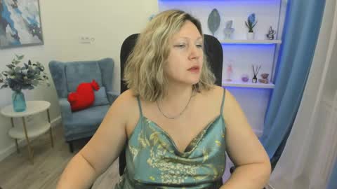 ninastarle online show from 05/10/26, 04:39