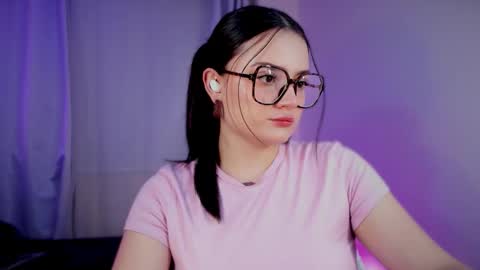 ninavolkov online show from 10/22/25, 09:36