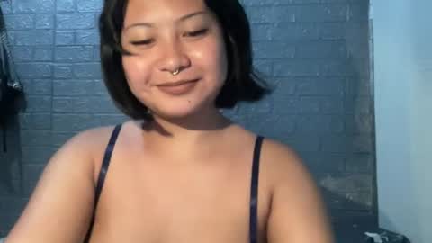 nini_luvskorn online show from 07/06/26, 09:06