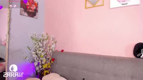 Snapshot of nini_martinii chatting on 09/20/25, 11:11 NINI  online show from 09/20/25, 11:11