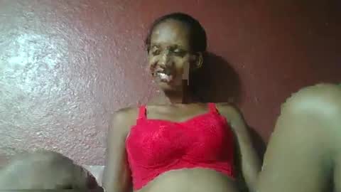 ninie246746 online show from 01/17/25, 10:33