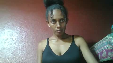 ninie246746 online show from 02/09/25, 02:50