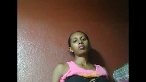 ninie246746 online show from 02/12/25, 04:22