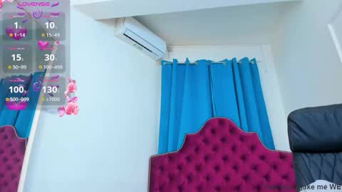 nina dee online show from 12/22/25, 04:42