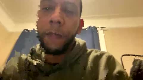 Snapshot of ninolindo919 chatting on 10/22/25, 11:15 ninolindo919 online show from 10/22/25, 11:15