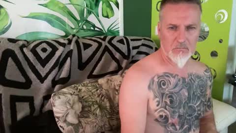 Ninyo online show from 09/14/25, 02:05