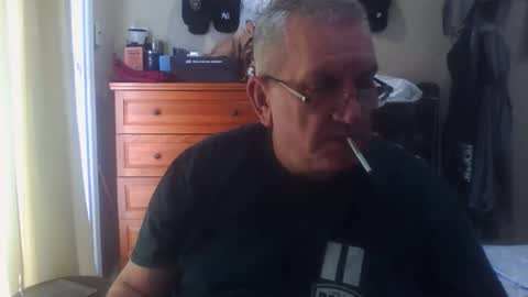 Dennis online show from 11/27/25, 03:47