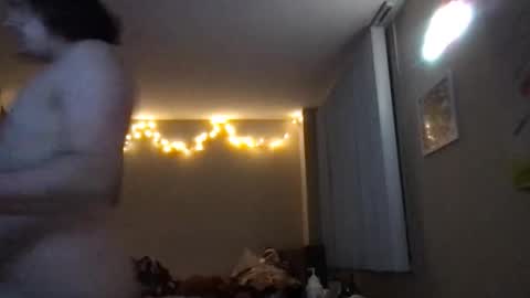 nipplelessalien online show from 11/10/25, 12:53