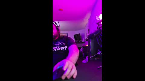 HungStepSon online show from 09/27/25, 10:20