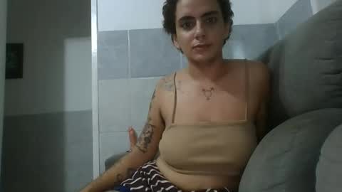 niquetheclown online show from 04/17/26, 12:13