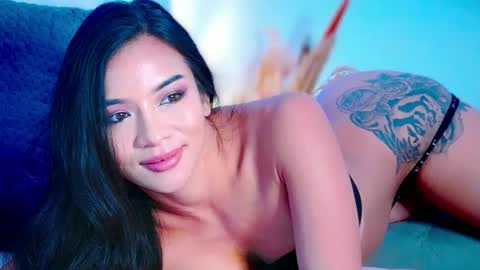 Snapshot of nishafox chatting on 09/14/25, 05:06 Nkkifoxxx online show from 09/14/25, 05:06