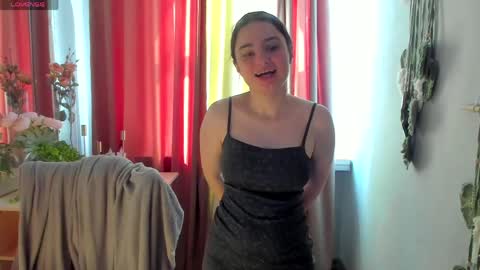 Snapshot of nishira_shy chatting on 05/24/26, 11:37 nishira_shy online show from 05/24/26, 11:37