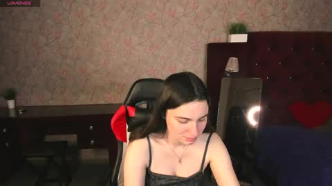 Snapshot of nishira_shy chatting on 06/09/26, 01:34 nishira_shy online show from 06/09/26, 01:34