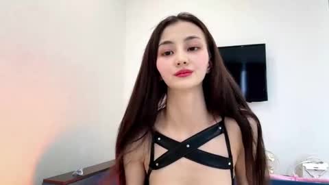 Niu online show from 03/12/25, 11:42