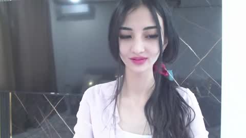 Niu online show from 10/12/25, 10:36