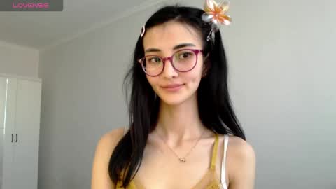 Niu online show from 03/25/26, 12:00