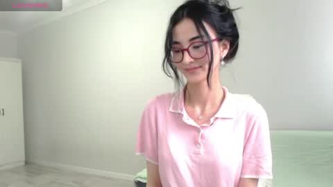 Niu online show from 04/21/26, 01:06