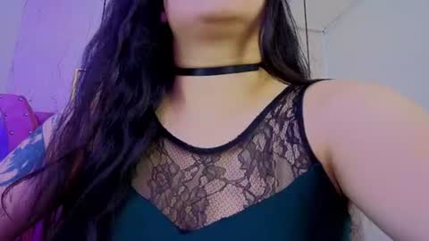  V I C T O R I A   online show from 06/14/26, 06:32
