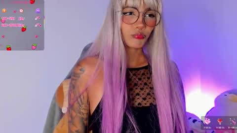 Nix  online show from 10/22/25, 01:06