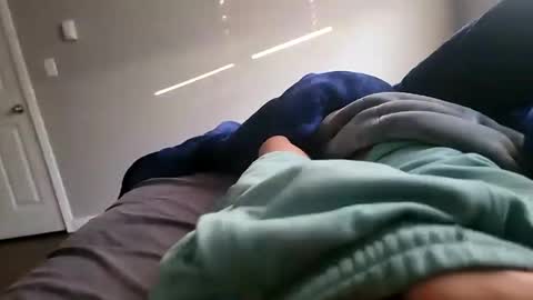 niyo1996 online show from 01/08/25, 11:41