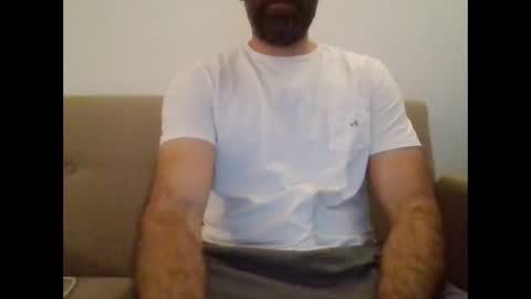 Snapshot of nizer2872870 chatting on 05/08/26, 03:34 nizer2872870 online show from 05/08/26, 03:34