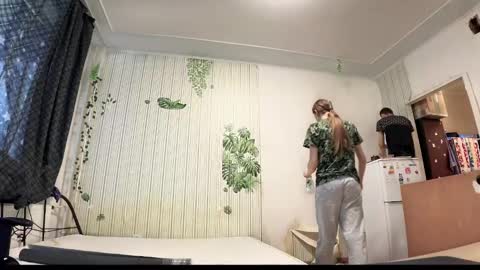 Snapshot of nloraaa chatting on 02/24/25, 09:43 Tears Lora online show from 02/24/25, 09:43