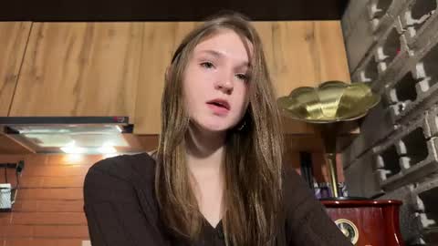 Tears Lora online show from 05/06/26, 10:37