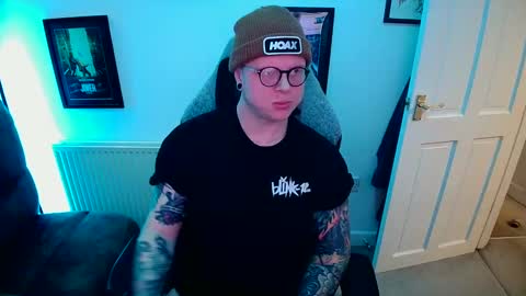 Snapshot of nlrb93 chatting on 01/28/25, 07:32 BNate93 online show from 01/28/25, 07:32