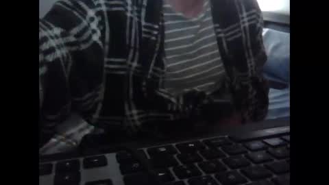 Nuno online show from 12/22/24, 07:54