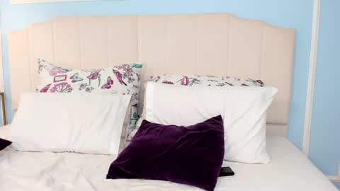 Noa Blue online show from 04/20/26, 08:39