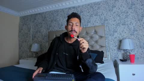 Noah online show from 03/29/26, 09:04