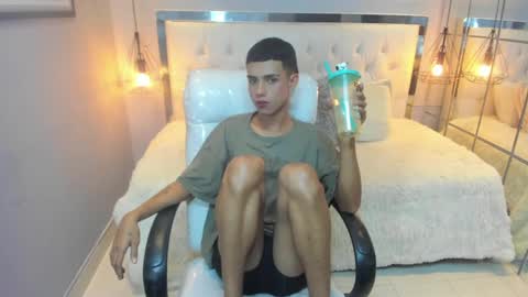 Alex online show from 03/01/26, 05:48