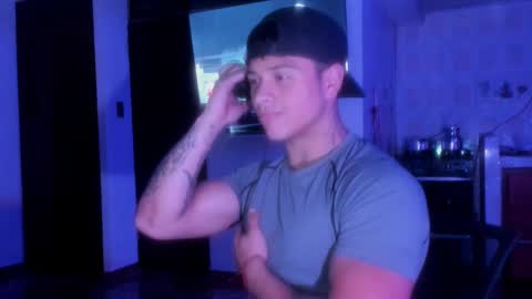 noah_223 online show from 11/07/25, 01:16