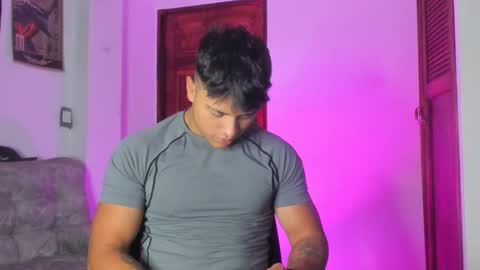 noah_223 online show from 04/17/26, 04:04