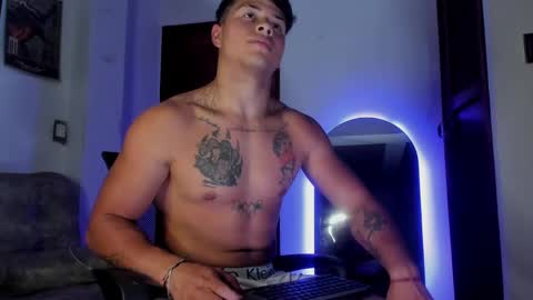 Snapshot of noah_223 chatting on 05/18/26, 04:07 noah_223 online show from 05/18/26, 04:07