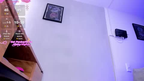 noah_devil_ online show from 11/30/25, 02:48