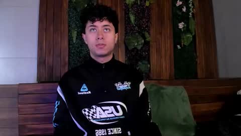 noah_dupont_ online show from 02/10/26, 11:58