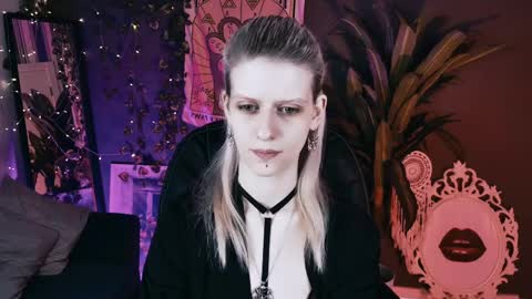 REAL name LiaDM are always open online show from 03/31/26, 01:22