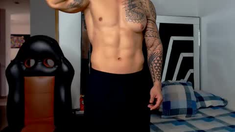Snapshot of noah_harris01 chatting on 05/29/26, 12:36 Noah Harris01 online show from 05/29/26, 12:36