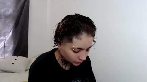 noah hehim    online show from 02/21/25, 06:15