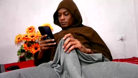 Snapshot of noah_miller7 chatting on 12/19/25, 07:10 Noah Millers online show from 12/19/25, 07:10