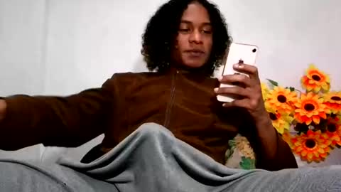Snapshot of noah_miller7 chatting on 06/30/26, 12:28 Noah Millers online show from 06/30/26, 12:28