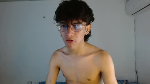 Snapshot of noah_millerx_ chatting on 06/02/26, 05:09 noah online show from 06/02/26, 05:09