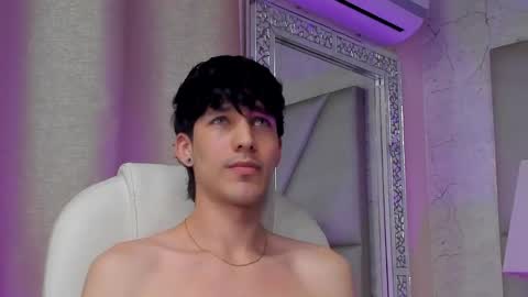 Noah NEW INDEPENDENT ACCOUNT online show from 04/17/26, 04:26