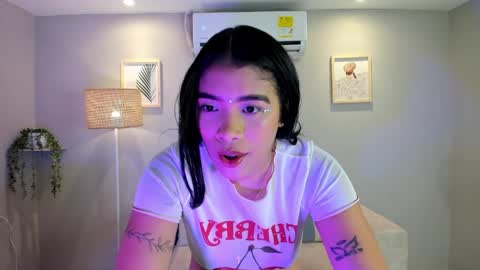 Snapshot of noah_owenss chatting on 06/06/26, 12:32 Noemy online show from 06/06/26, 12:32