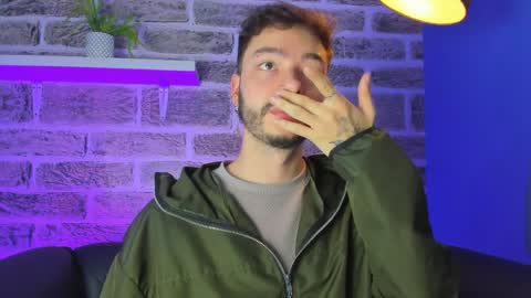    online show from 04/03/26, 12:03