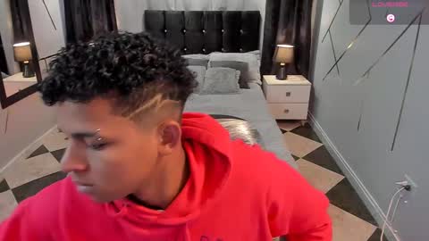 noah_smith04 online show from 03/10/25, 12:37