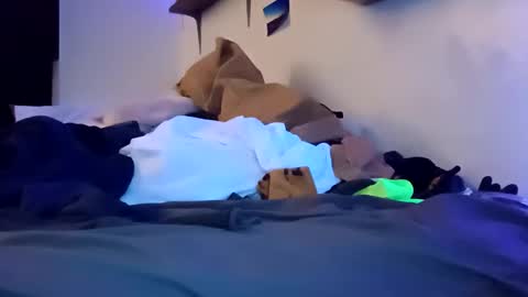 Noah Wesley online show from 02/05/26, 08:41