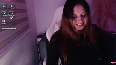 noah_white3 online show from 01/14/26, 11:31