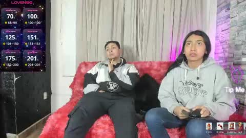 Snapshot of noahandbunny chatting on 06/19/26, 11:14 Noahandbunny online show from 06/19/26, 11:14